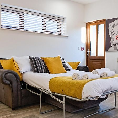 En-Suite, Parking, Fully Equipped Kitchen! Суонси Экстерьер фото